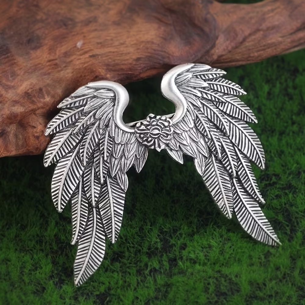 Viking Silver Angel Wing Hair Clip 🪽 - Picture 8 of 8